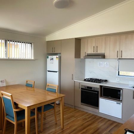 Dongara Tourist Park Hotel Port Denison Екстериор снимка